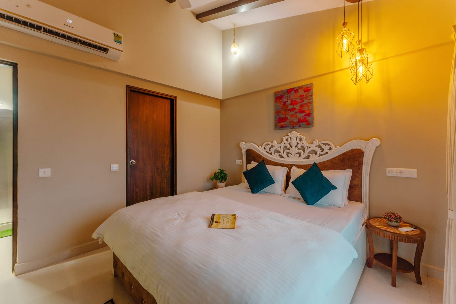 White Feather Castle Nerul Bedroom